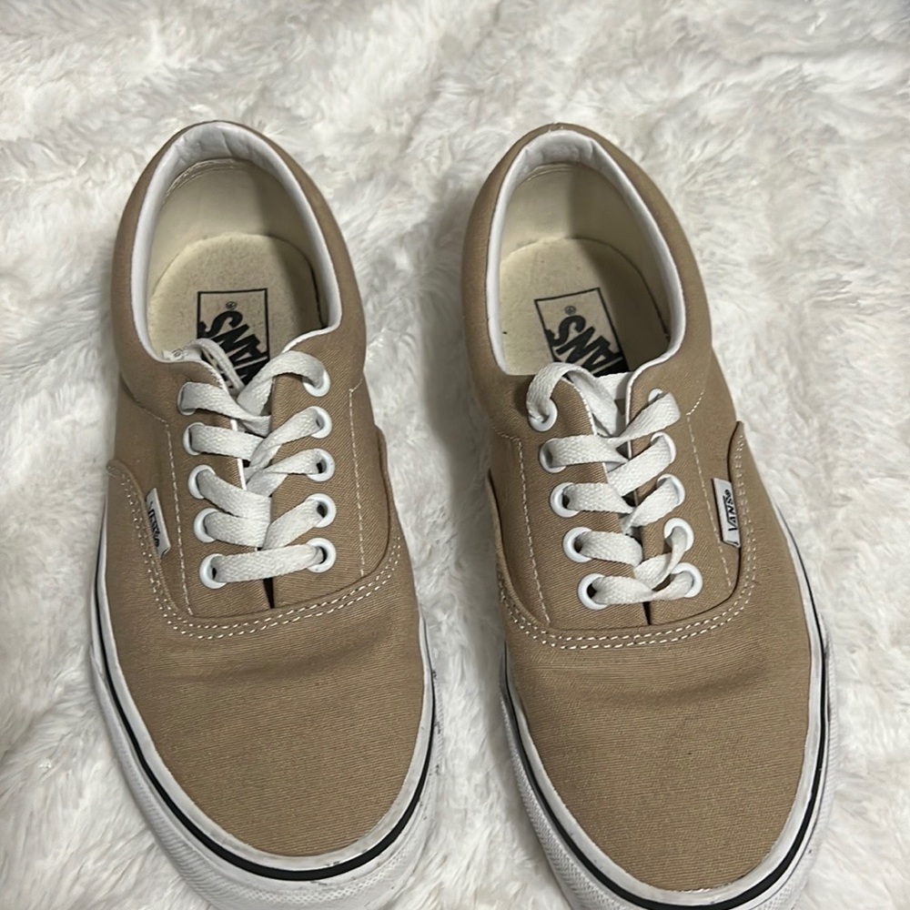 Vans Authentic Taos Taupe Brown& white Skate Shoe